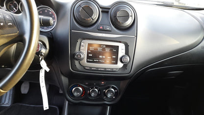 Alfa Romeo MiTo 1.4 8V Klima PDC hi LM el. FH vo  115535982 5