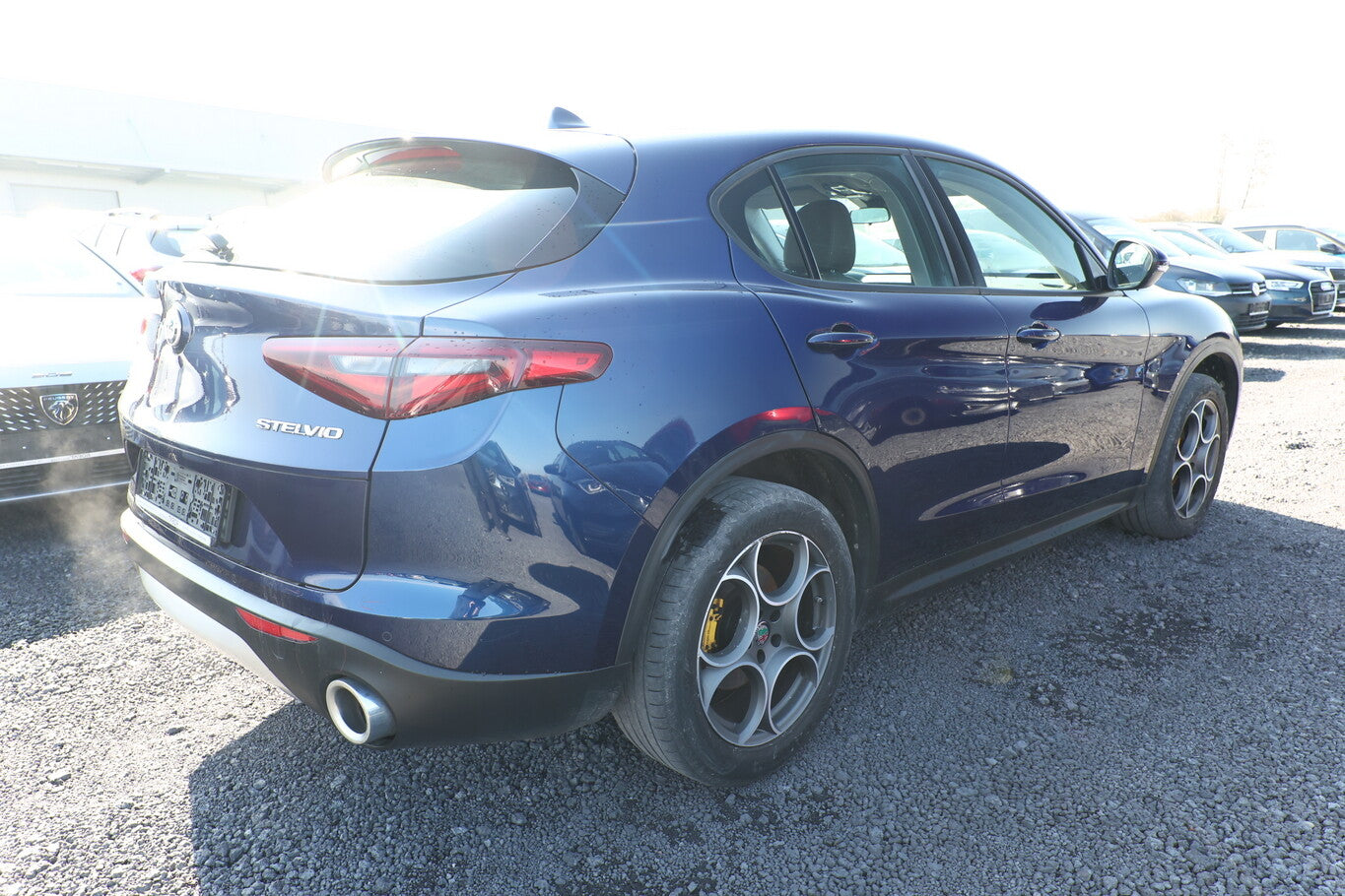 Alfa Romeo Stelvio 2.0 Turbo 280 Q4 Leder EHK 19Z PDC LaneA 105681779 2
