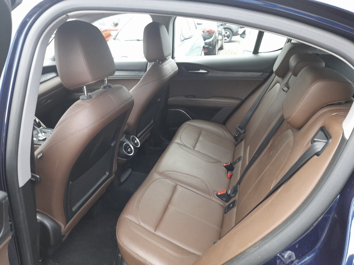 Alfa Romeo Stelvio 2.0 Turbo 280 Q4 Leder EHK 19Z PDC LaneA 105681779 8