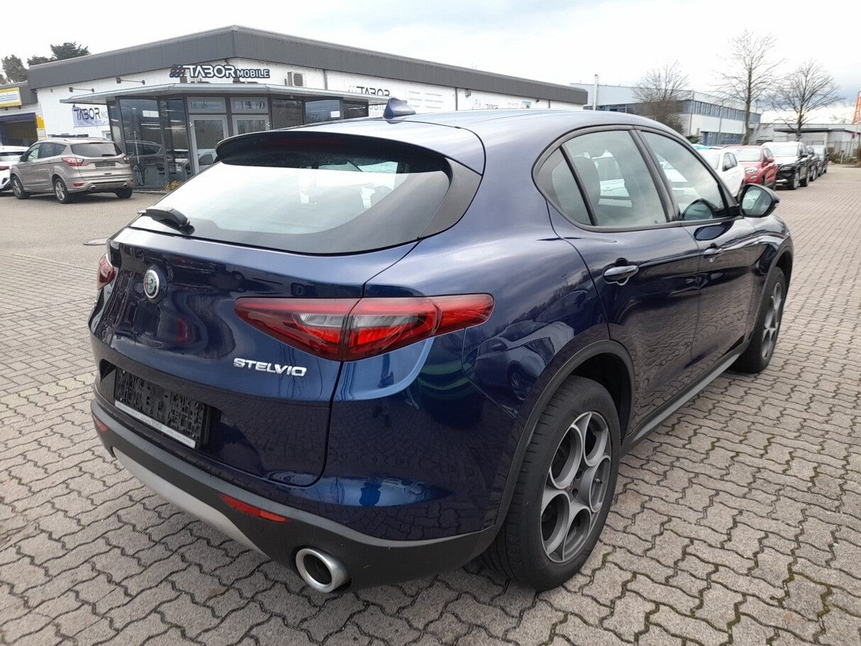 Alfa Romeo Stelvio 2.0 Turbo 280 Q4 Leder EHK 19Z PDC LaneA 105681779 2
