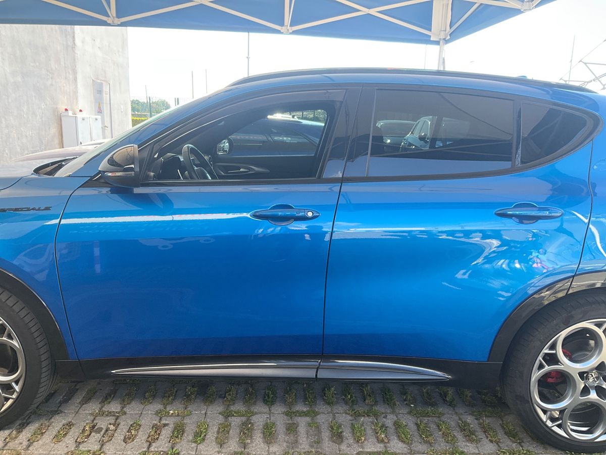 Exterior izquierda