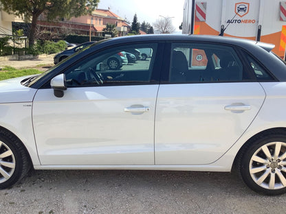 Exterior izquierda