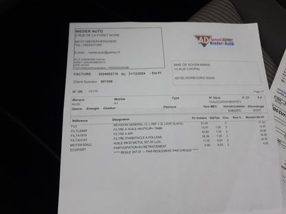 Audi A1 1.0 TFSI design AHK Klima Navi Pano PDC GRA 114771758 12