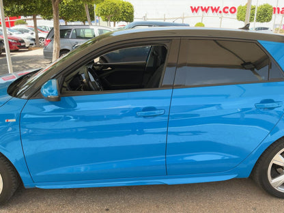 Exterior izquierda