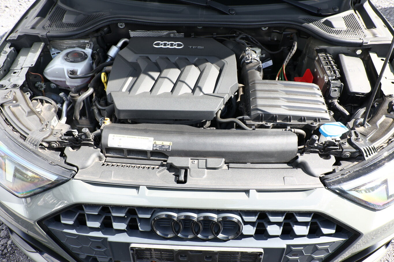 Audi A1 Sportback 40 TFSI edition one ABT Nav ACC  135845510 11