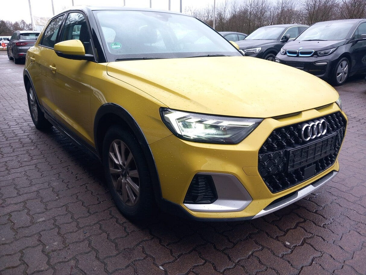 Audi A1 citycarver 25 TFSI LED Nav ACC SHZ PDC LM16Z  155735585 1