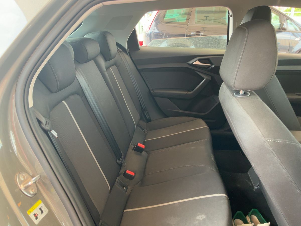 Interior trasero