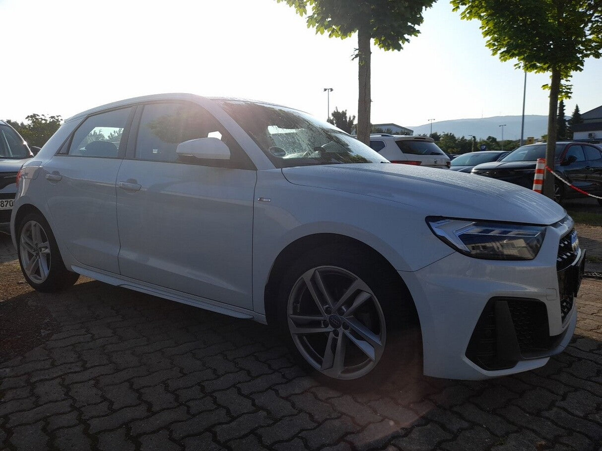 Audi A1 Sportback 25 TFSI S line Nav LM17Z ViCo PDC 128374181 1