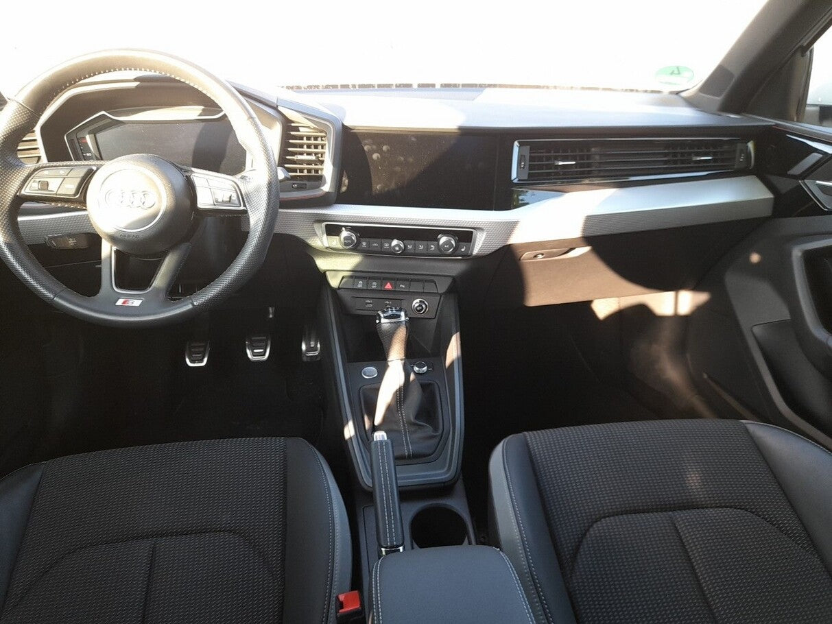 Audi A1 Sportback 25 TFSI S line Nav LM17Z ViCo PDC 128374181 4