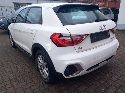 Audi A1 citycarver 35 TFSI PDC SHZ Temp VirtCo LM17Z  149783868 3