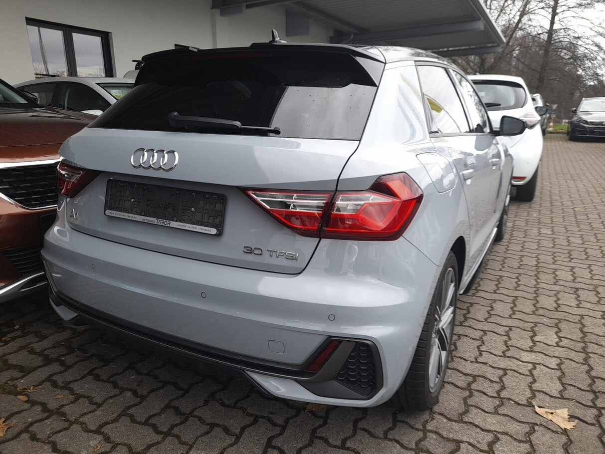 Audi A1 Sportback 30 TFSI 110 S Line Nav+ VirCo 17Z 105681786 2