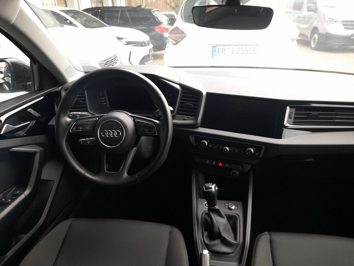 Audi A1 Sportback 30 TFSI 110 S Line Nav+ VirCo 17Z 105681786 4