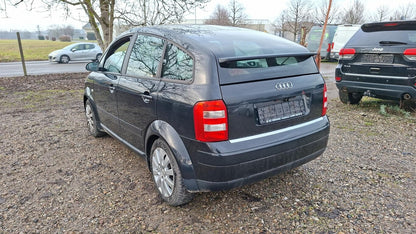 Audi A2 1.4 Klimaaut. SHZ LM  153115238 3