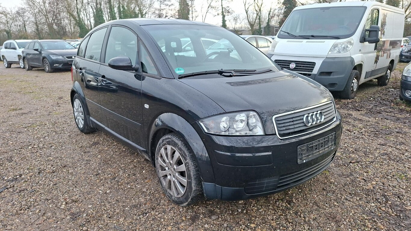 Audi A2 1.4 Klimaaut. SHZ LM  153115238 1