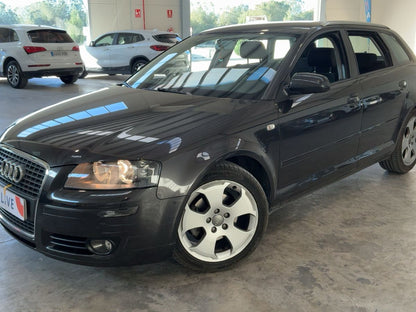 Frontal izquierda