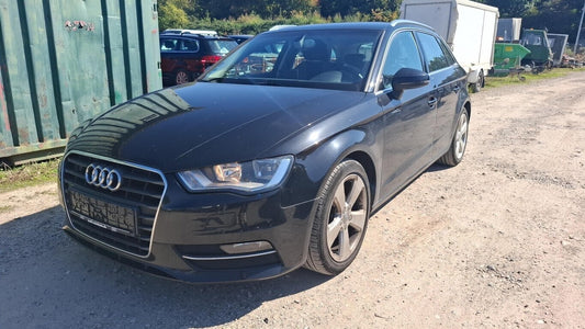 Audi A3 SB 1.4 TFSI Ambition Navi PDC SHZ LM GRA Klim 136818421 0