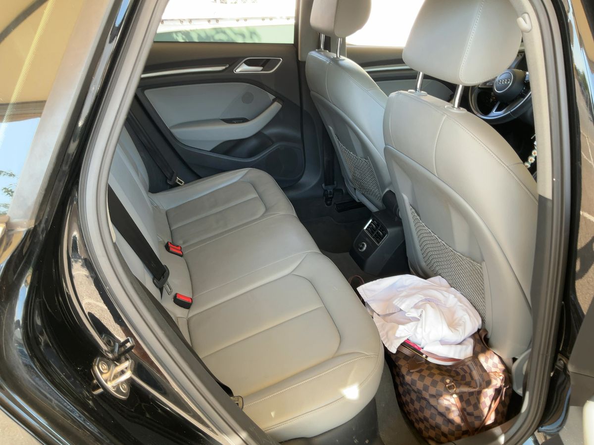 Interior trasero