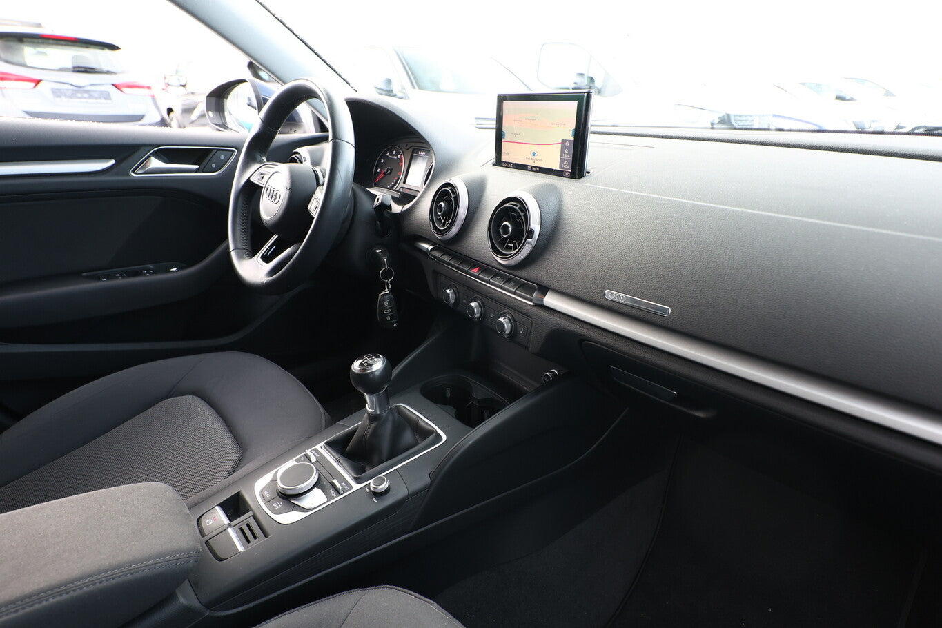 Audi A3 Sportback 1.5 TSI 150 Nav PDC SHZ LM16Z 108500492 8