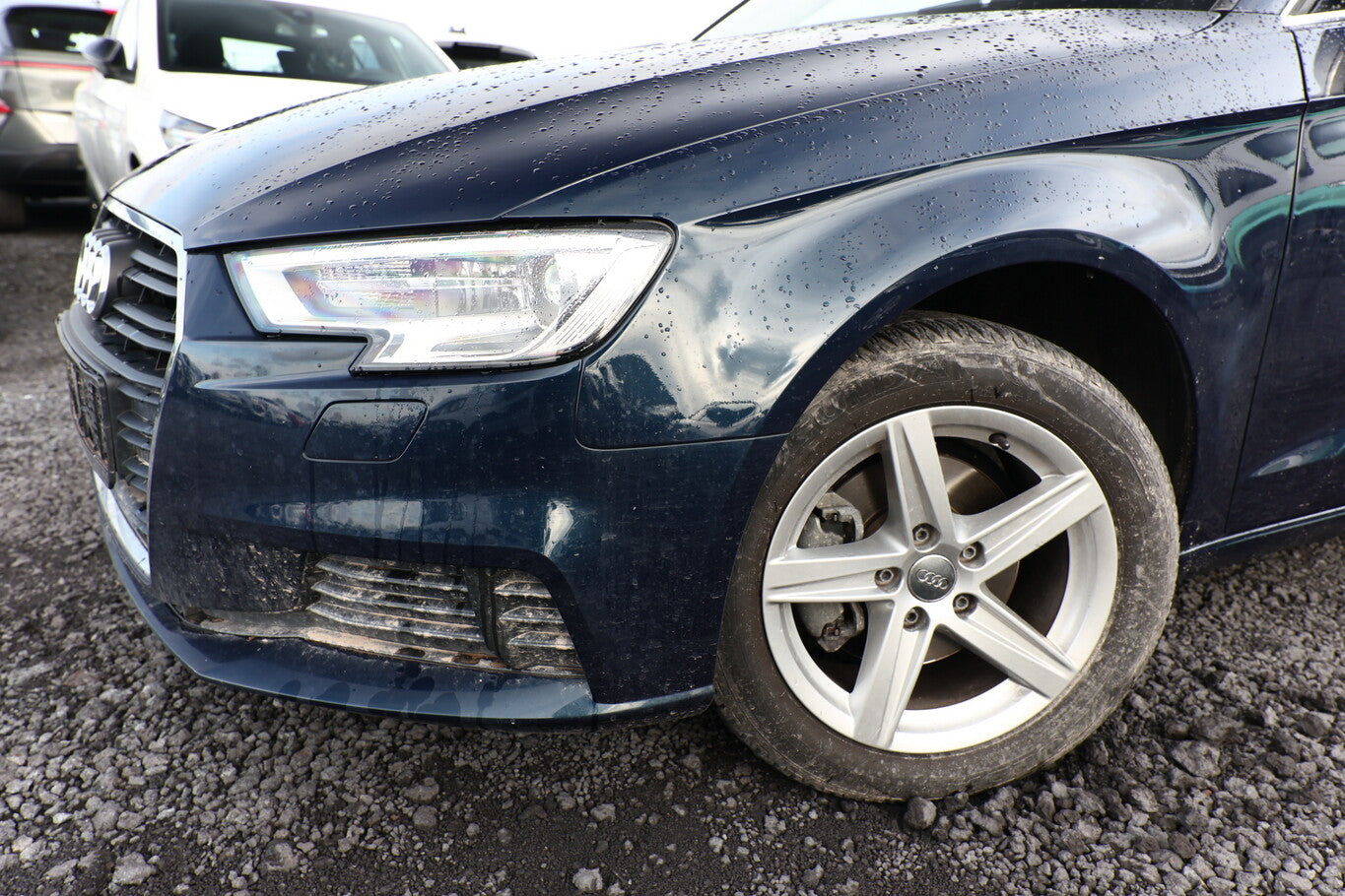Audi A3 Sportback 1.5 TSI 150 Nav PDC SHZ LM16Z 108500492 4