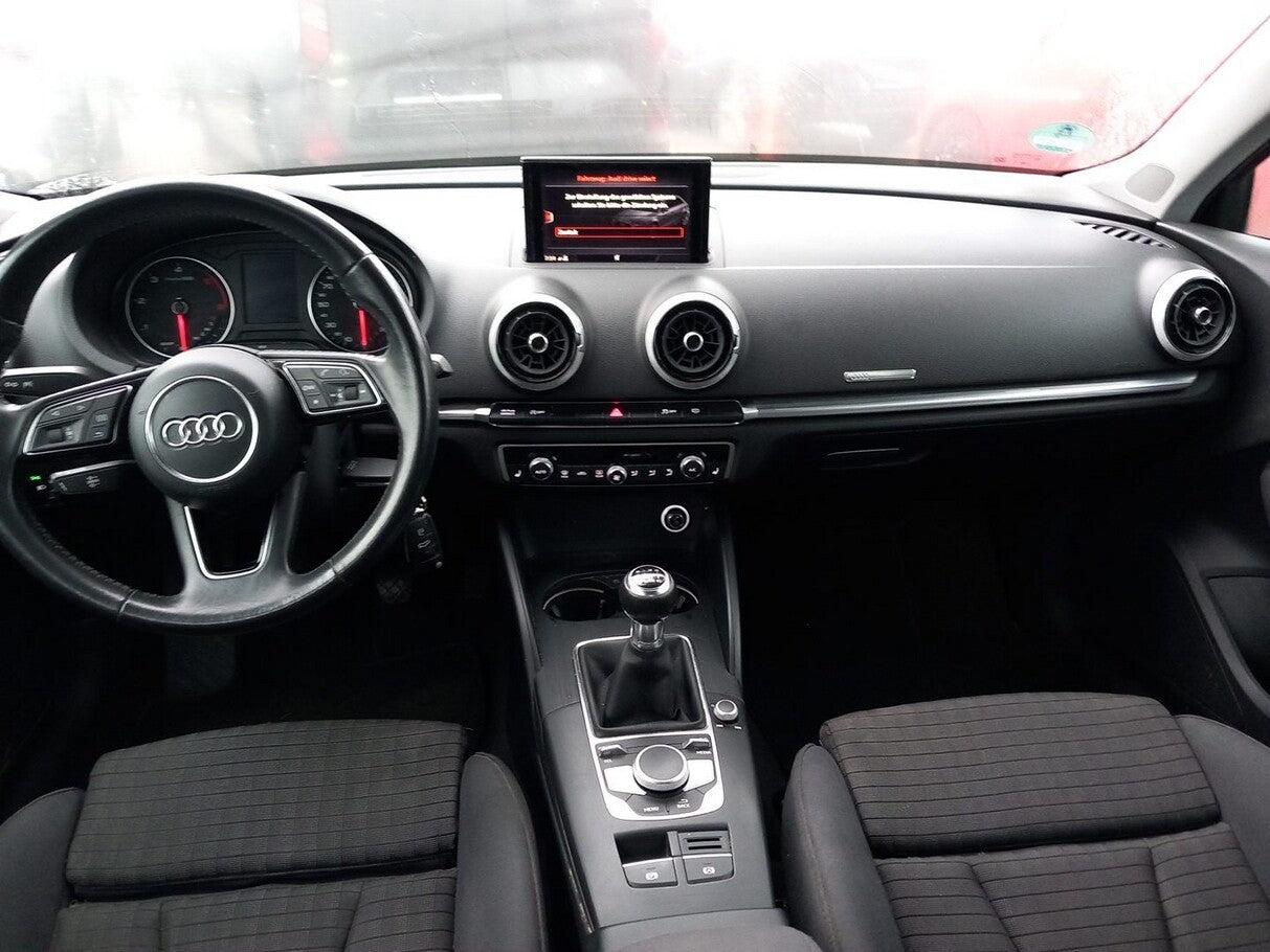 Audi A3 1.6 TDI Sportback sport Navi AHK SHZ LM PDC 139035670 4
