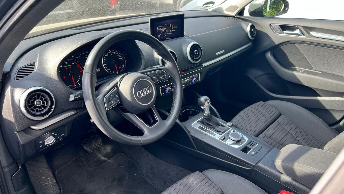 Audi A3 Sportback 35 TFSI 150 S-tronic Sport PDC SHZ  115792385 6
