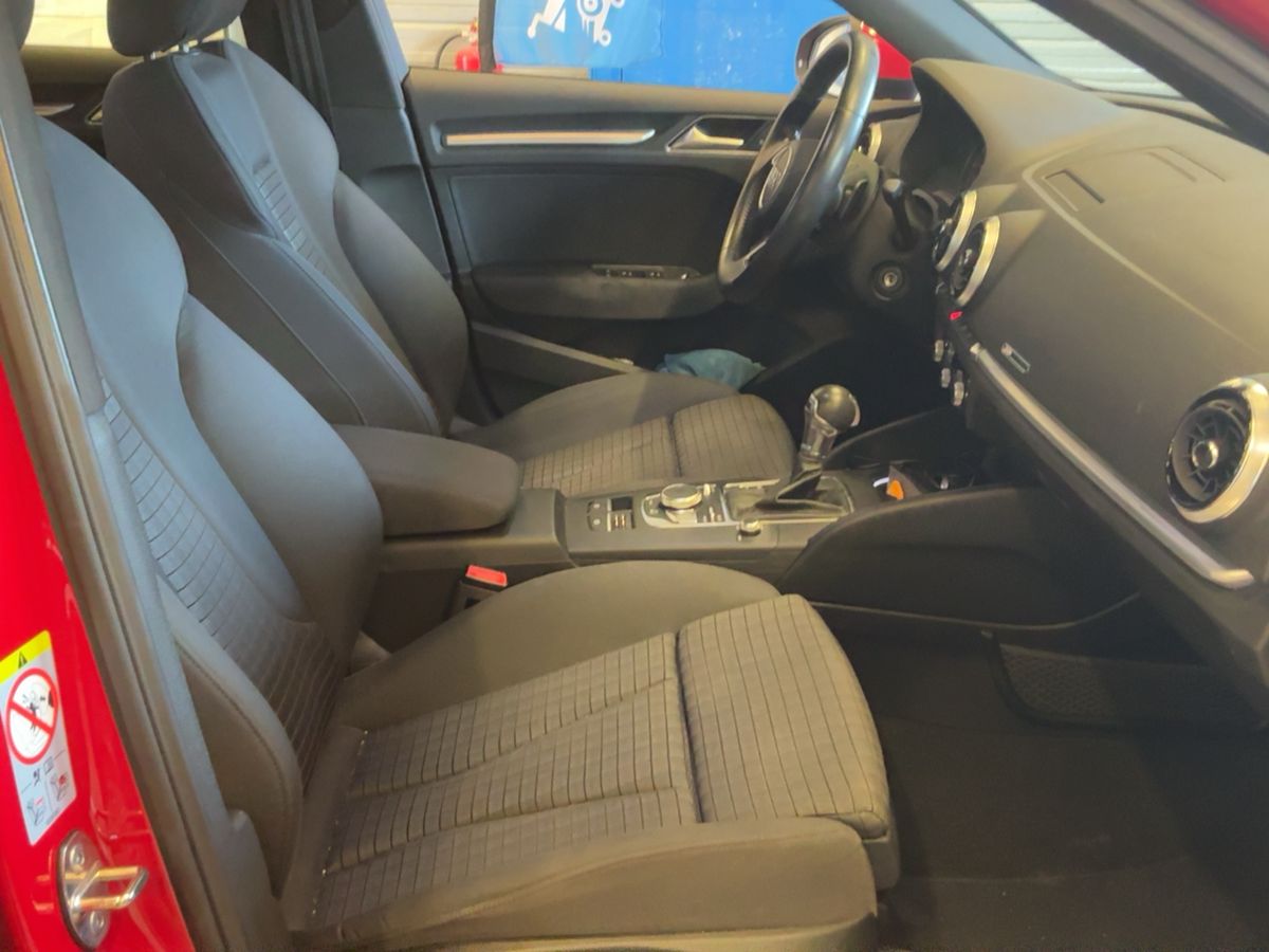 Interior delantero