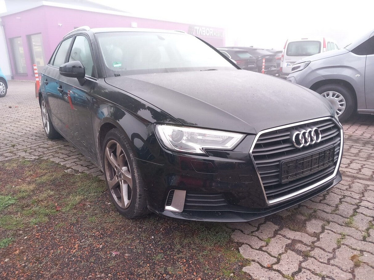 Audi A3 1.6 TDI Sportback sport Navi AHK SHZ LM PDC 139035670 1