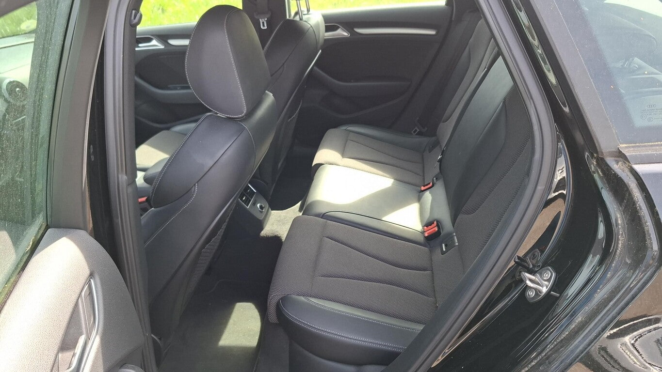 Audi A3 2.0 TDI Sportback S line Navi LED PDC Keyless 167457488 5