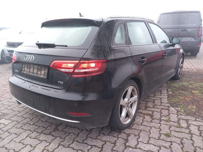 Audi A3 1.6 TDI Sportback sport Navi AHK SHZ LM PDC 139035670 2