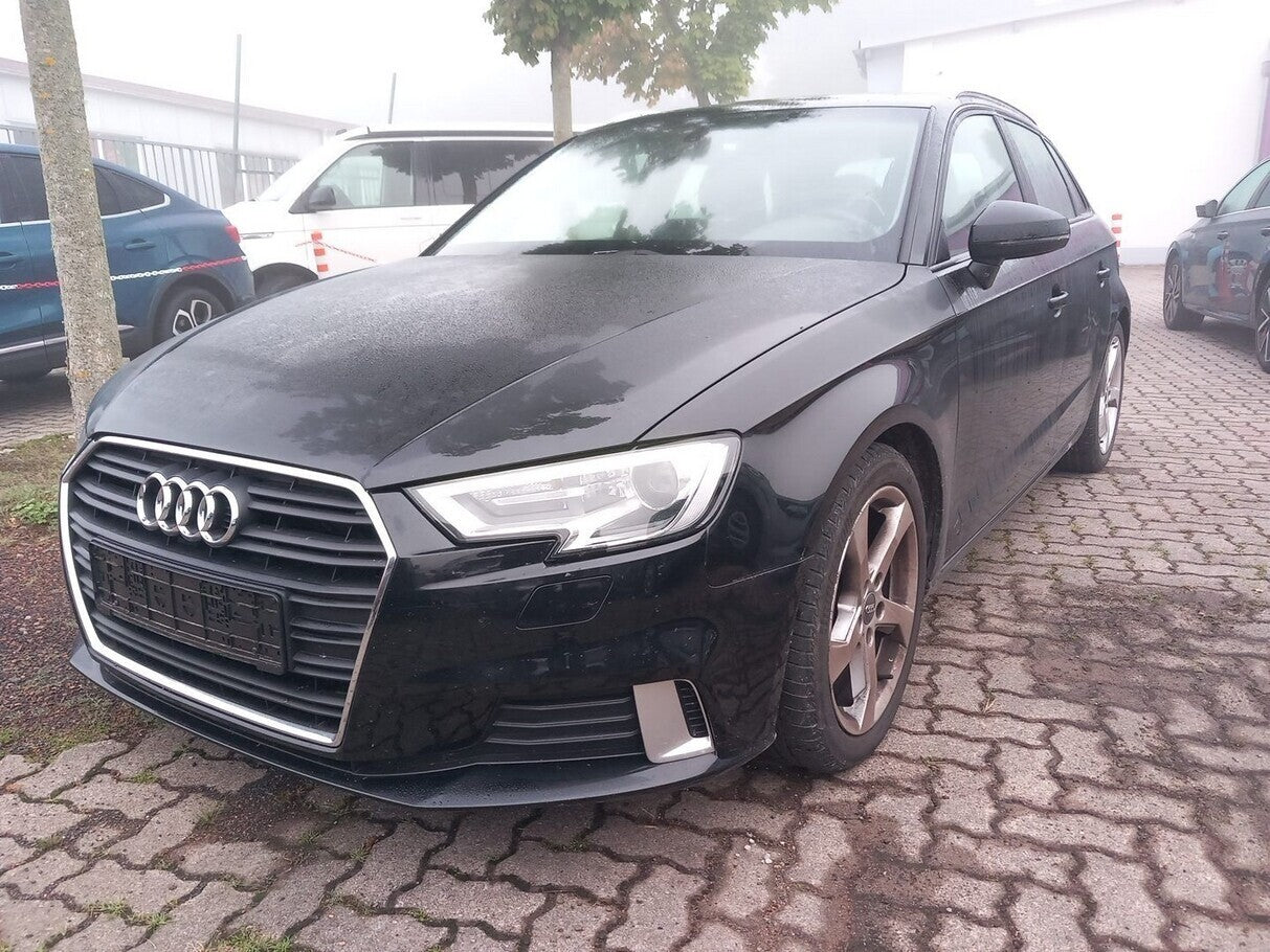 Audi A3 1.6 TDI Sportback sport Navi AHK SHZ LM PDC 139035670 0