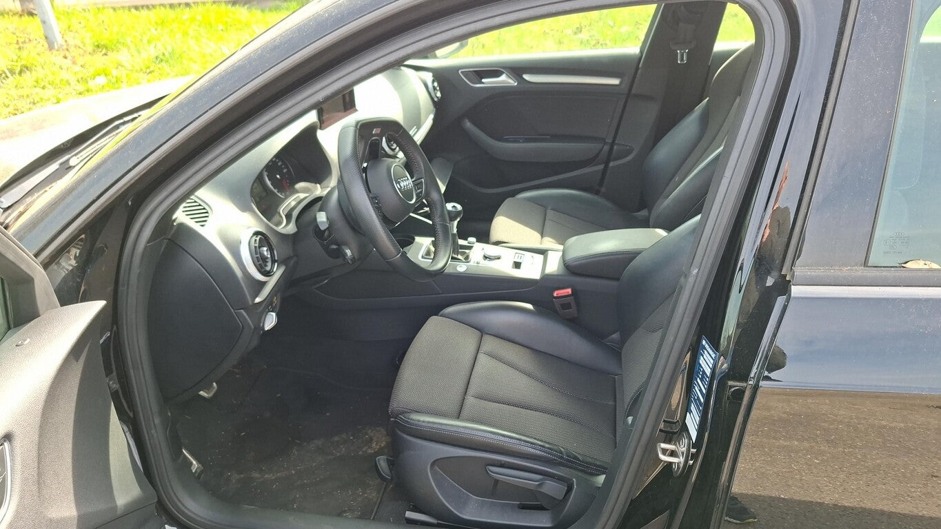 Audi A3 2.0 TDI Sportback S line Navi LED PDC Keyless 167457488 4