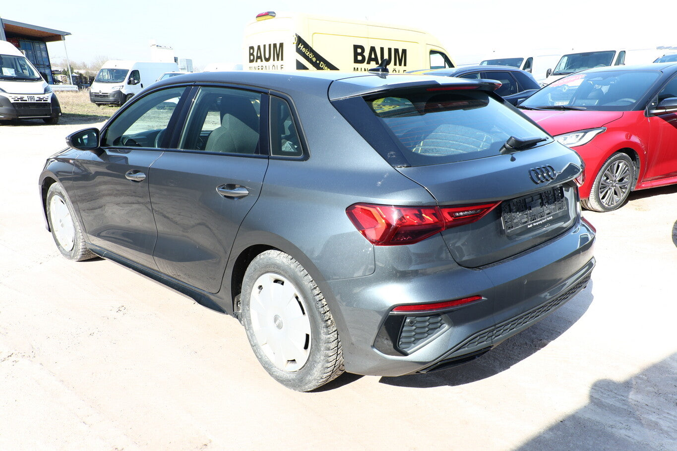 Audi A3 Sportback 35 TFSI 150 S line 19Z Matrix PDC 113401000 3