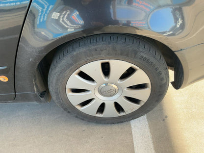 Neumático trasero izquierdo