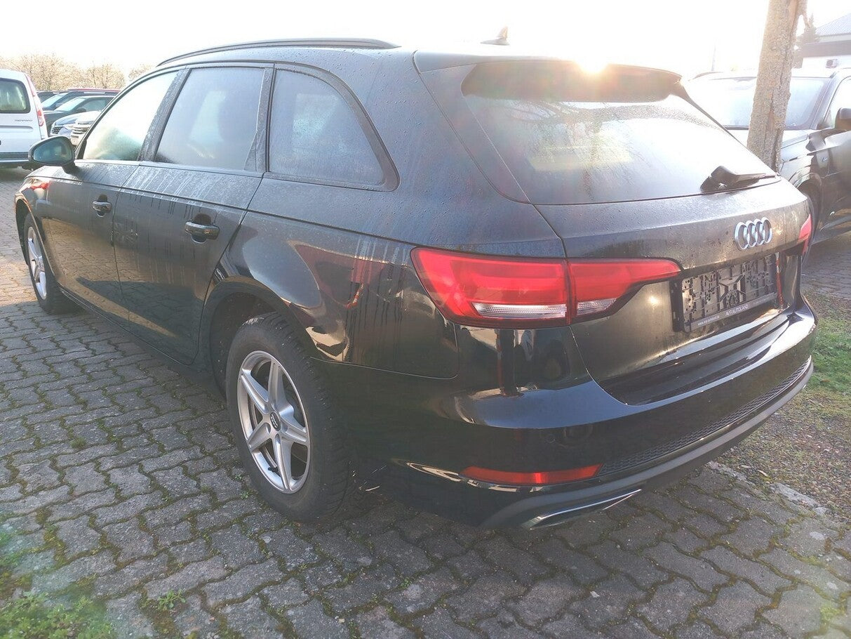 Audi A4 Avant 35 TDI S tronic Nav eHk SHZ Temp PDC  167452587 3