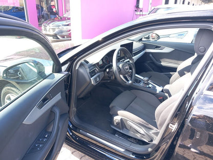 Audi A4 Avant 40 TDI quattro adv. Nav Standh. Matrix 119625669 4