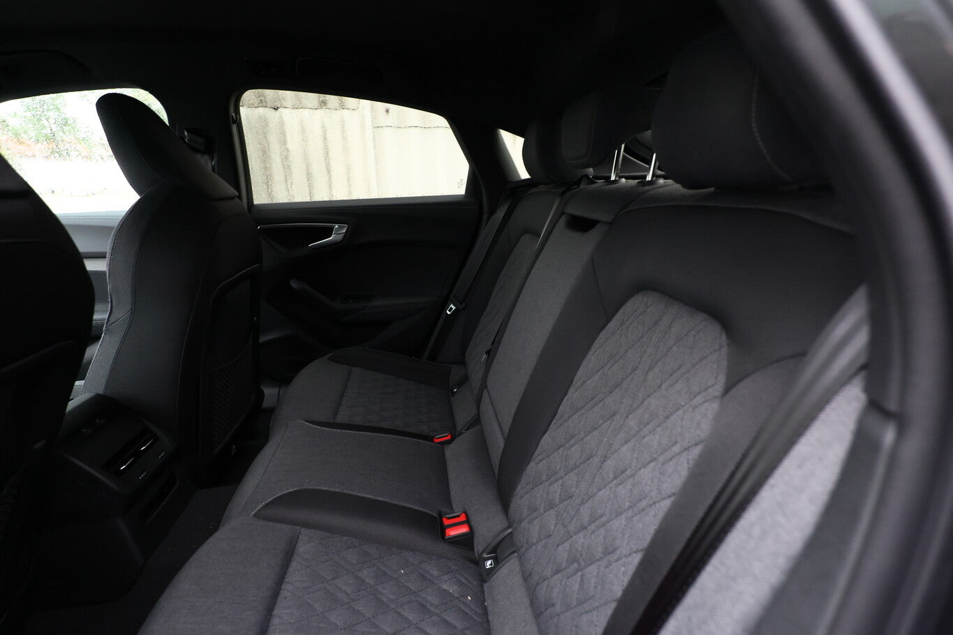 Audi A5 Lim. TFSI 150 2xS line Tech+ 19Z ExtP PrivG  138582378 9