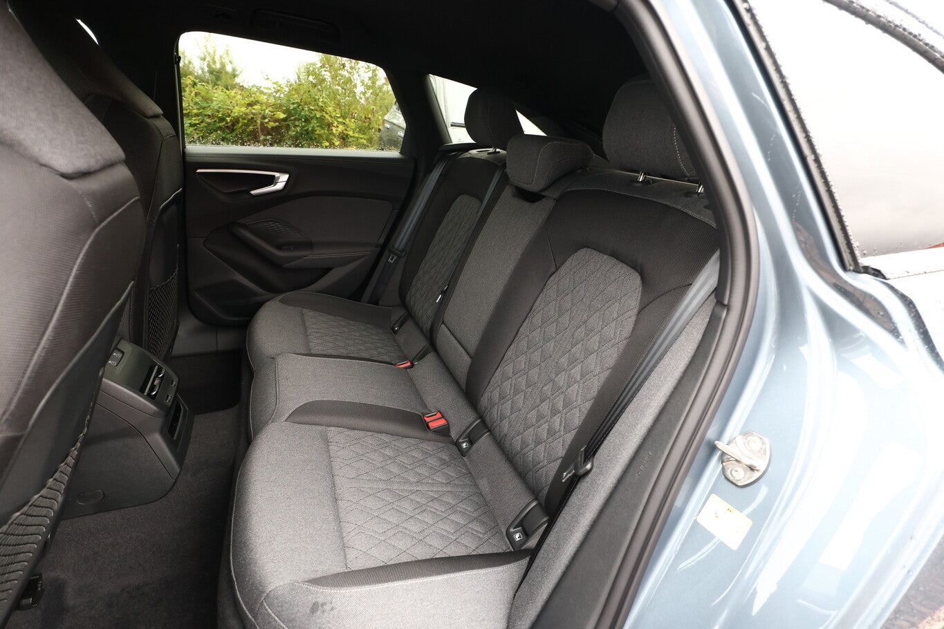 Audi A5 Avant TDI 204 2xS line Tech+ 19Z ExtP PrivG  109969021 9