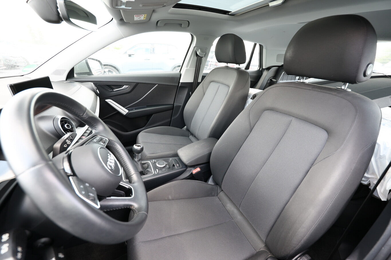 Audi Q2 1.0 30 TFSI 116 LED Pano Nav. PDC  126800120 5