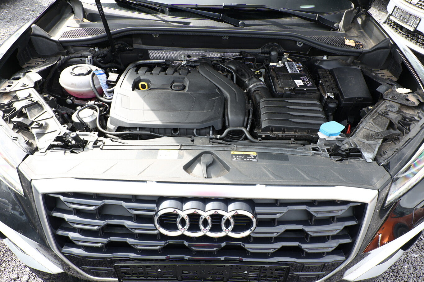 Audi Q2 35 TFSI 150 S tronic advanced Nav PDC Temp  134978890 9