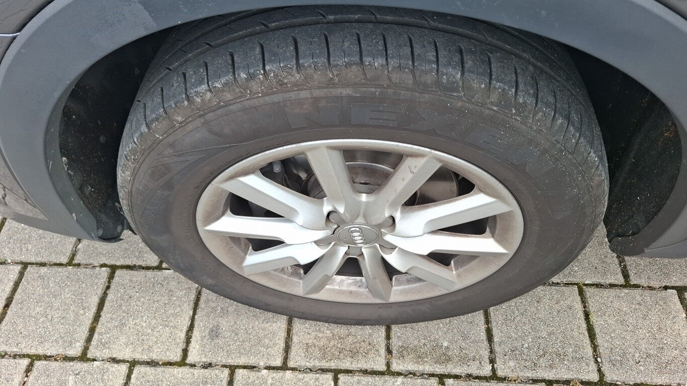 Audi Q3 1.4 TFSI  S-tronic AHK LM Xen Nav SHZ PDC 128634915 9