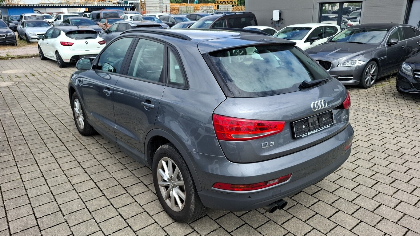 Audi Q3 1.4 TFSI  S-tronic AHK LM Xen Nav SHZ PDC 128634915 3