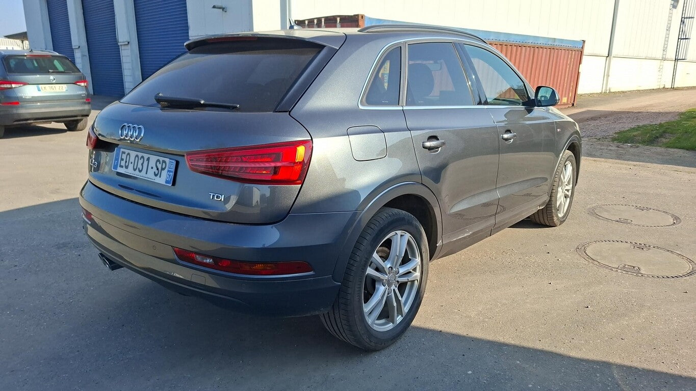 Audi Q3 2.0 TDI S tronic sport S line Pano Navi PDC 167336020 2