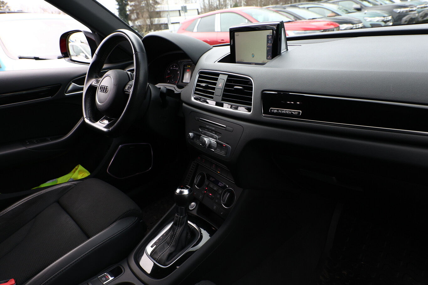 Audi Q3 2.0 TFSI 180 S tronic Quattro Sport LED Nav  104660857 8