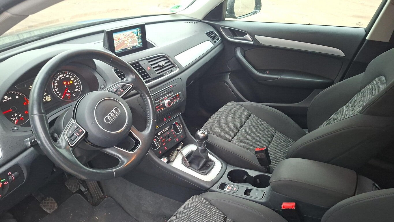 Audi Q3 2.0 TDI sport S-line AHK LM Navi LED PDC GRA 147244159 7