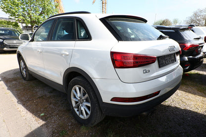 Audi Q3 1.4 TFSI 150 Nav LED PDC eHk Temp SHZ LM17Z  118653806 3