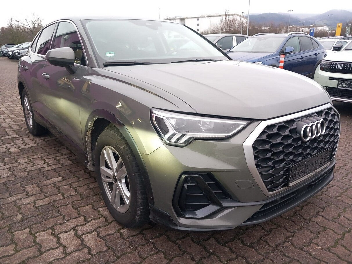 Audi Q3 Sportback 35 TFSI S tronic LED Nav+ VirCo 146441192 1
