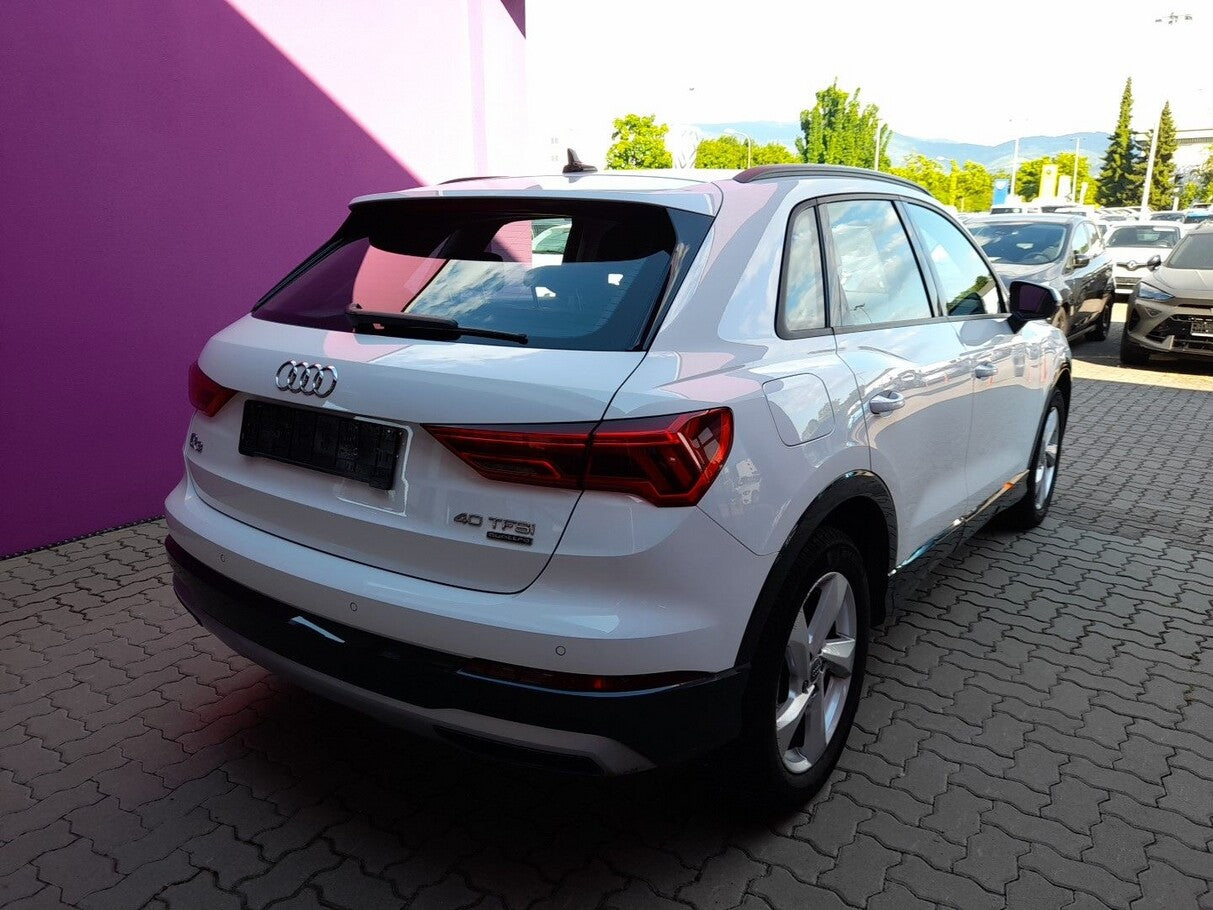 Audi Q3 40 TFSI 190 quattro S-tronic adv. LED Nav PDC 122035325 2