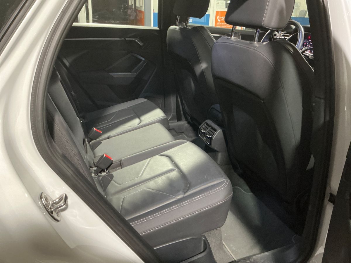 Interior trasero