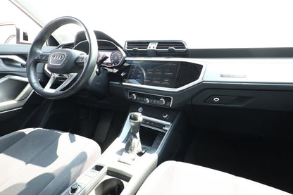 Audi Q3 40 TFSI 190 quattro S-tronic adv. LED Nav PDC 122035325 8