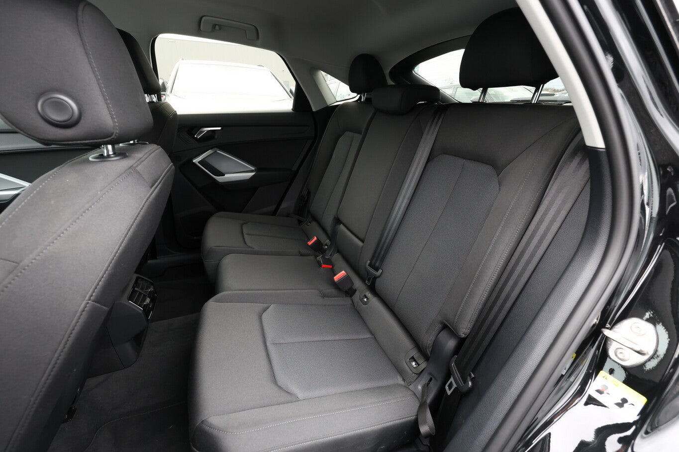 Audi Q3 Sportback 35 1.5 TFSI 150 S-tronic MMI LED  150847207 9